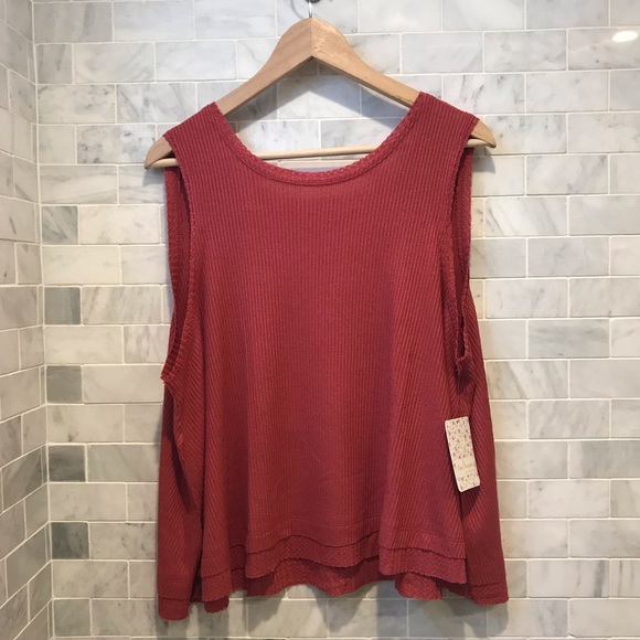 Free People - Picture 4 of 8